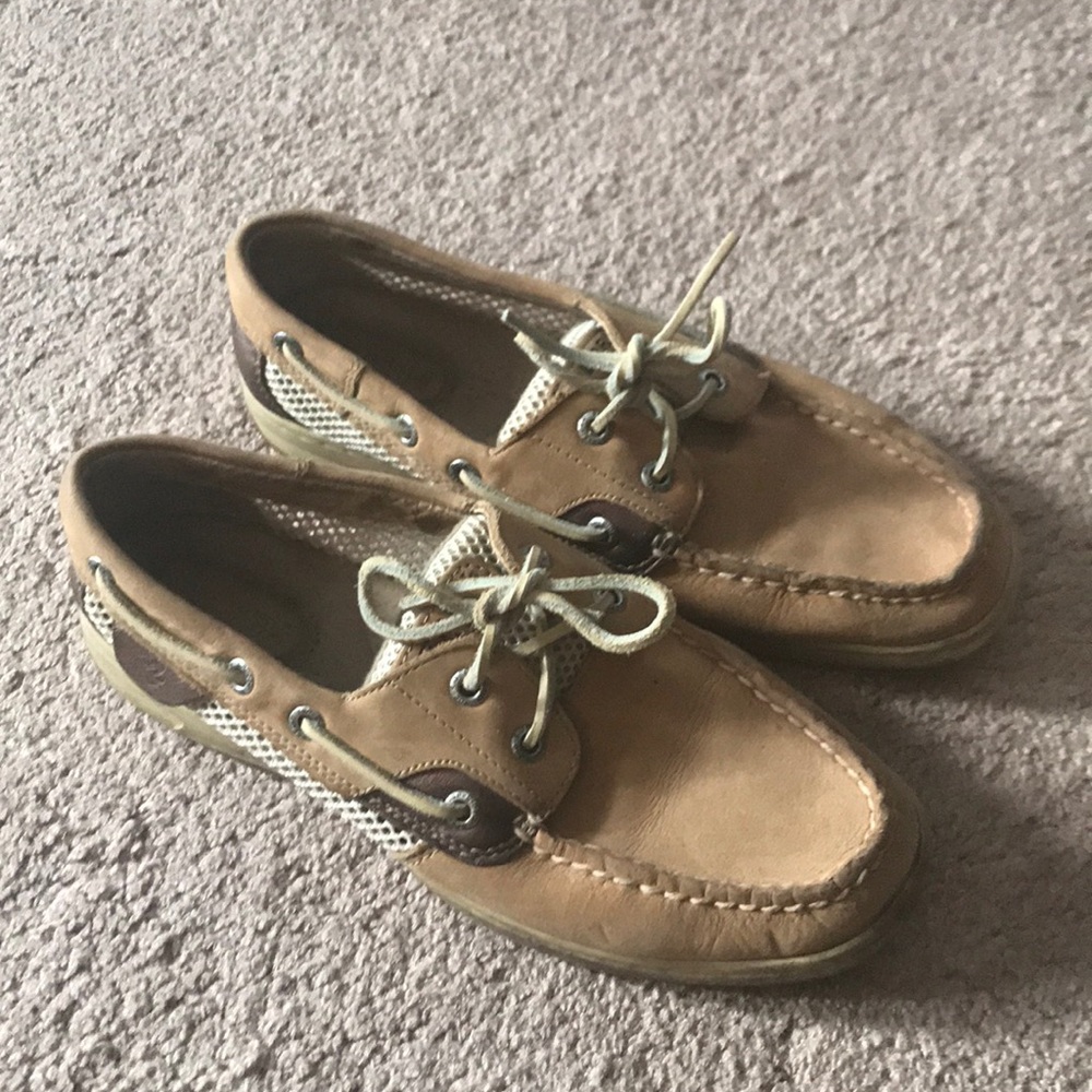Comfy boat shoes